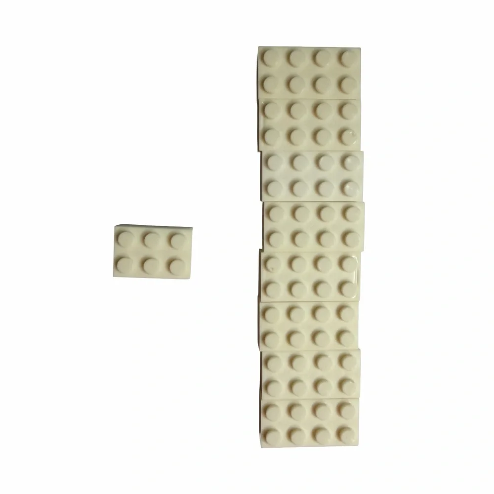 Vintage Unbranded Building Bricks Lot 200+ Pieces Tyco Style LEGO Compatible
